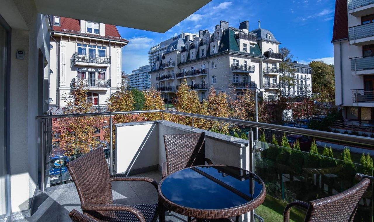 Apartamenty Na Wyspie - Stella Baltic - Parking ชวีโนวิชแจ ภายนอก รูปภาพ