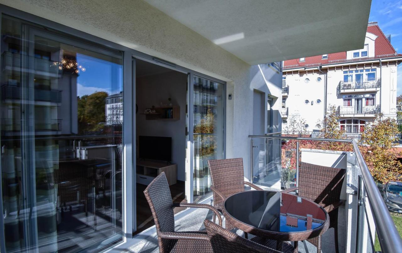 Apartamenty Na Wyspie - Stella Baltic - Parking ชวีโนวิชแจ ภายนอก รูปภาพ