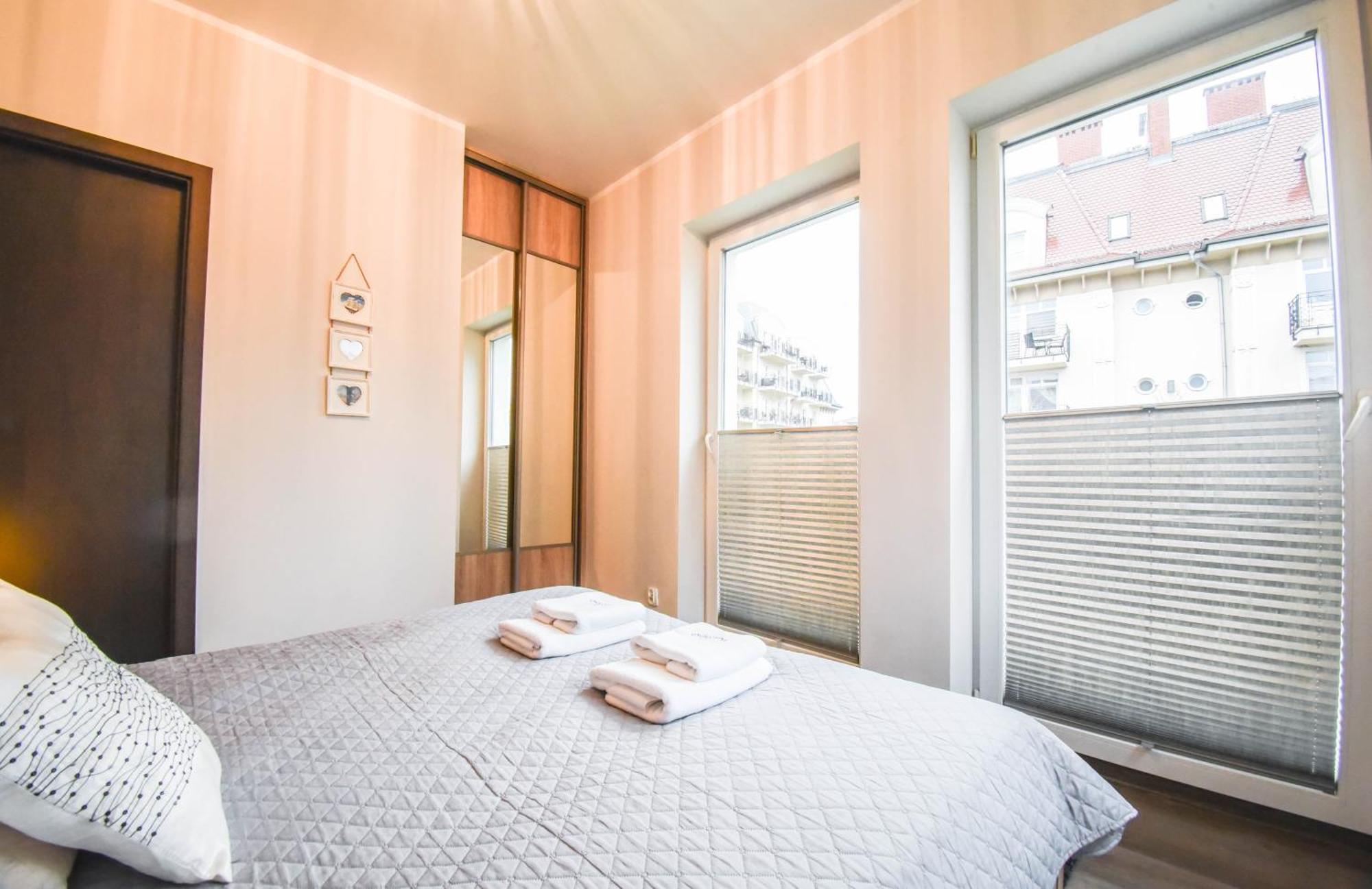 Apartamenty Na Wyspie - Stella Baltic - Parking ชวีโนวิชแจ ภายนอก รูปภาพ