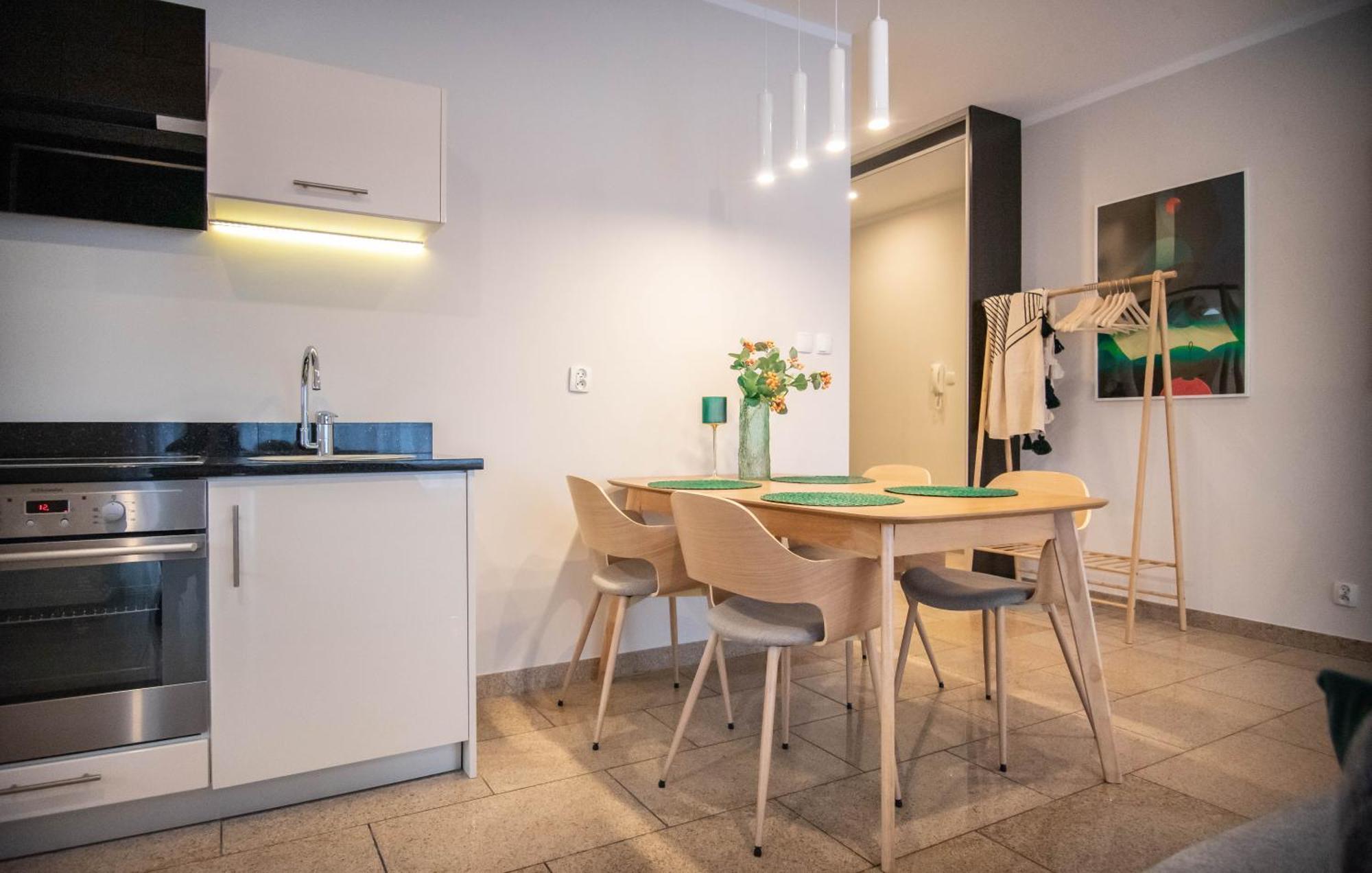 Apartamenty Na Wyspie - Stella Baltic - Parking ชวีโนวิชแจ ภายนอก รูปภาพ